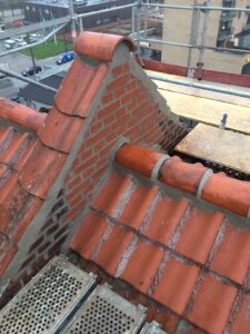 opmuring af ny brandkarm og tagrygning 2