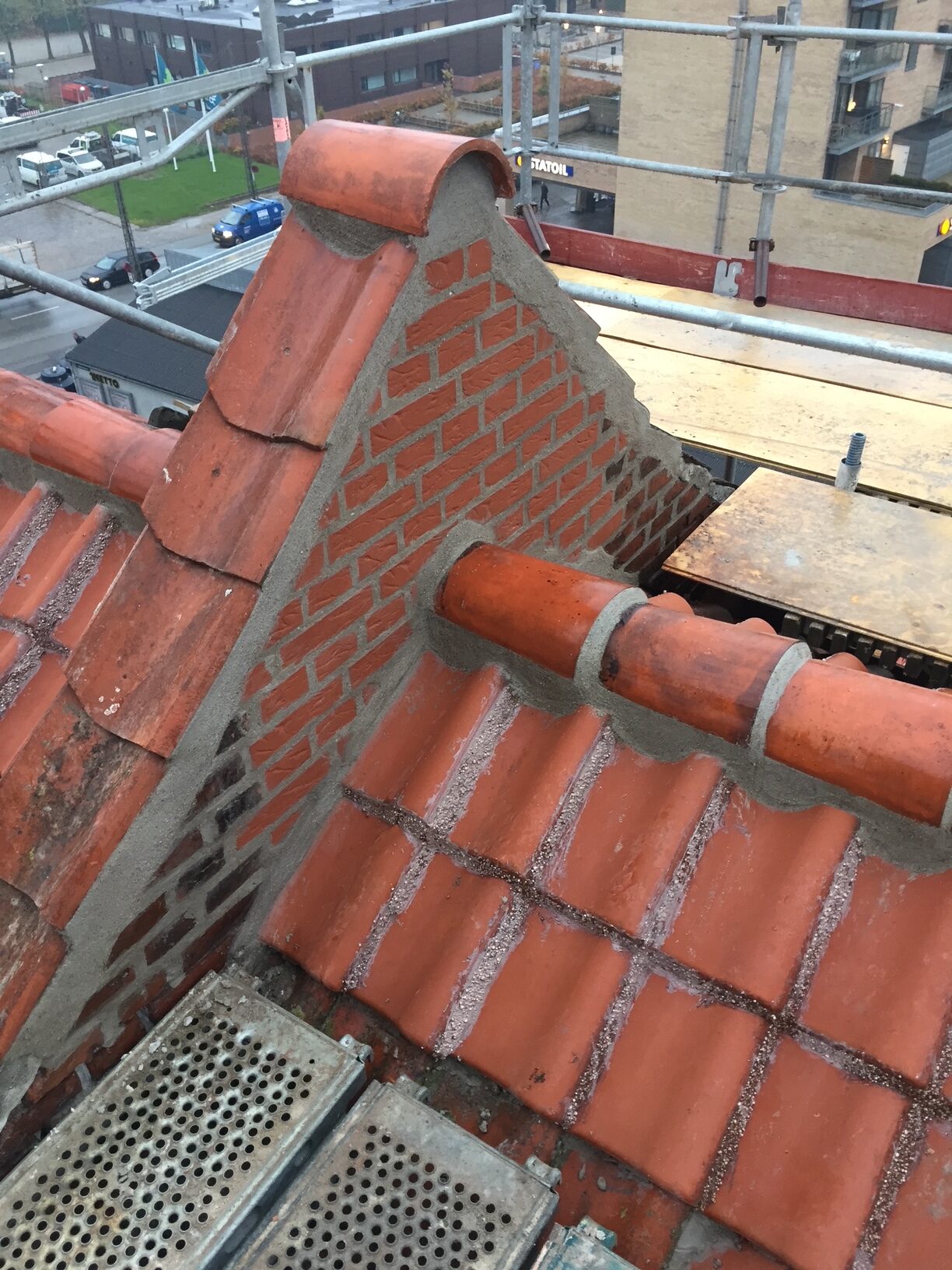 opmuring af ny brandkarm og tagrygning 2